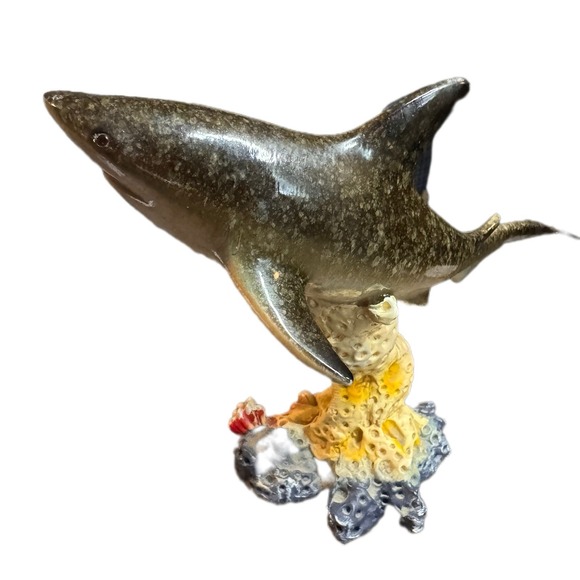 6.5"H Shark on Coral Statue ation Figurine Ornament Home Decor‎ Unique Gift - Picture 3 of 6